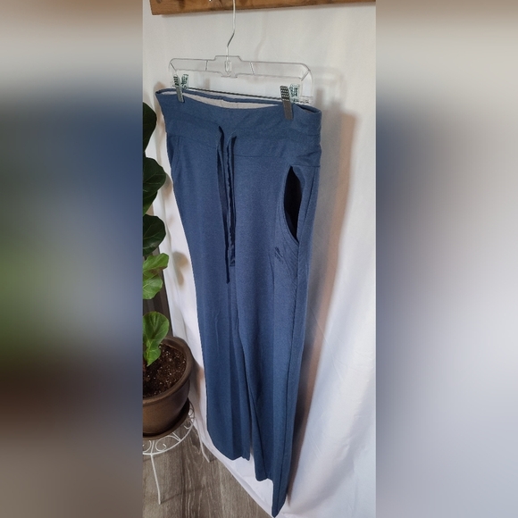 Roots Lounge Pants -  size L - Picture 6 of 12